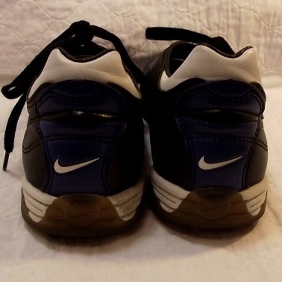 NIKE Zoom Air Women's runner shoes, Size 8 - Picture 11 of 12